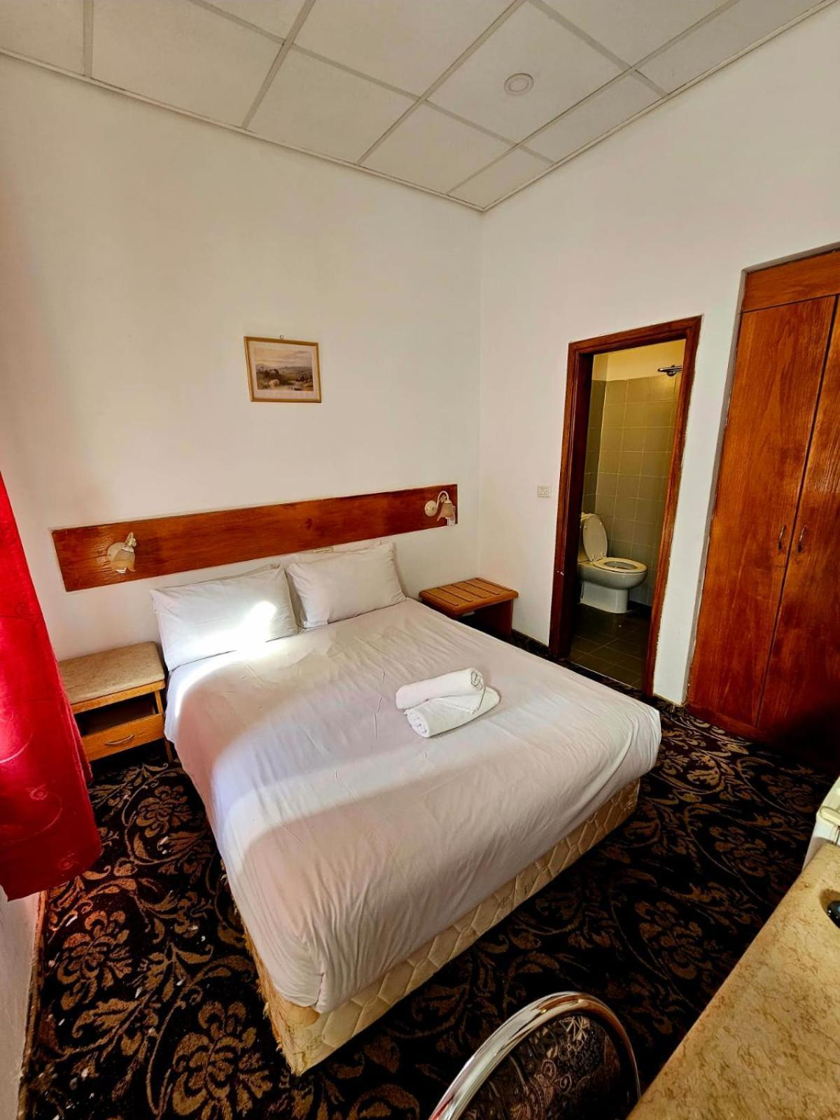 Zion Hotel Jerusalem Room photo