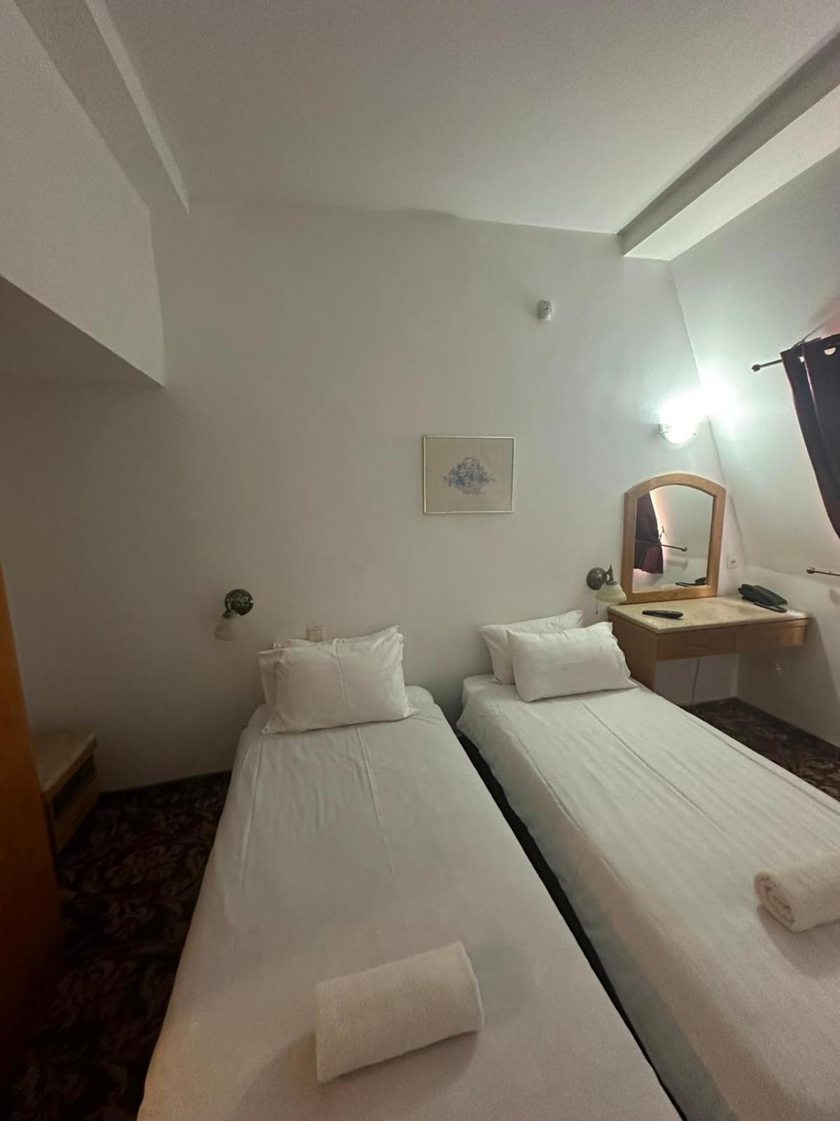 Zion Hotel Jerusalem Room photo